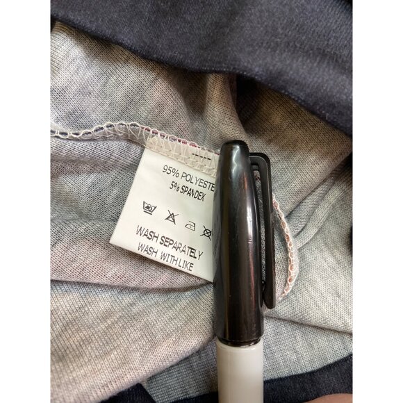 LouKeith Womens Medium Top Black Orange Blue Chevron Pattern Long Sleeve - Picture 6 of 10